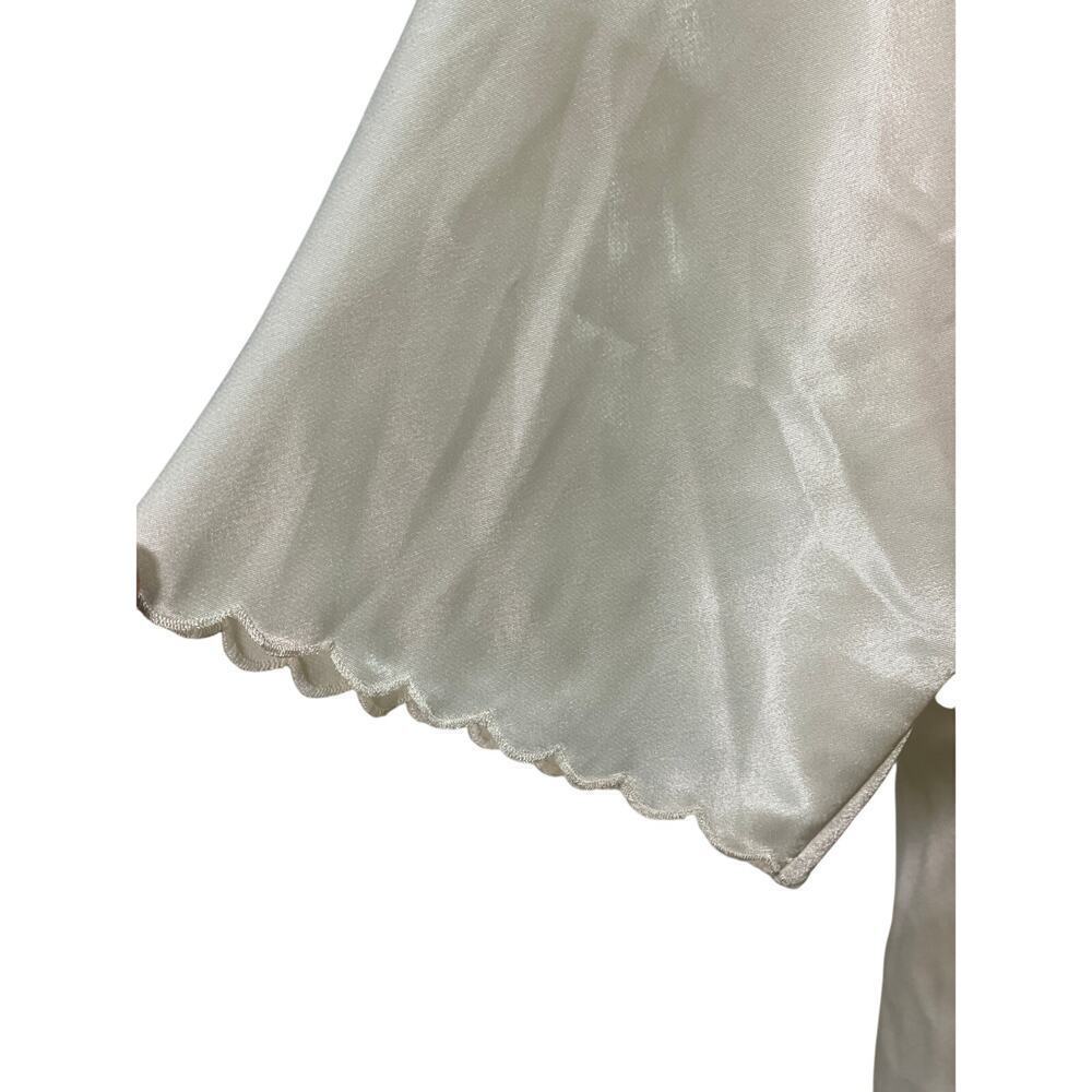 Ivory Satin Womens Scalloped Hem Leaf Pattern Eyelet Lace Collar Robe Size Large - Picture 5 of 5